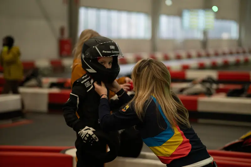 Profesjonalne wsparcie lekcja karting